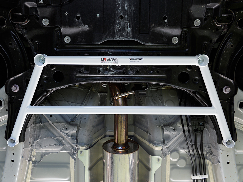 フロントメンバーブレースA